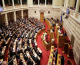 Ο πρώην βουλευτής των Σπαρτιατών, Φλώρος, γρονθοκόπησε στη Βουλή τον Γραμμένο της Ελληνικής Λύσης
