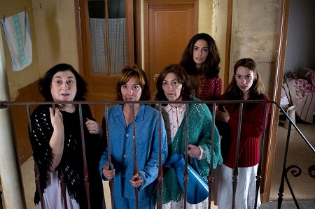 Κινηματογραφική Λέσχη Α.Μ.Ε.Σ. &quot;Νηρέας&quot;- Προβολή 11-11 - &quot;Οι Γυναίκες του Τελευταίου Ορόφου&quot; (Les Femmes du 6eme Etage)