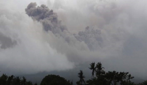 «Βράζει» το ηφαίστειο στις Φιλιππίνες -Πάνω από 12.000 εγκατέλειψαν τα σπίτια τους