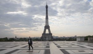 Το lockdown στο Παρίσι 21:00 με 06:00 ξυπνά φόβους και στην ελληνική αγορά