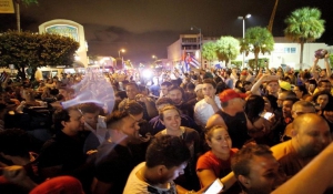 Πανηγυρίζουν οι Κουβανοί του Μαϊάμι μετά το θάνατο του Κάστρο [vid]
