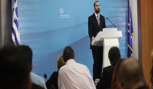 Τζανακόπουλος: Καμία συζήτηση για την εφαρμογή μέτρων το 2018