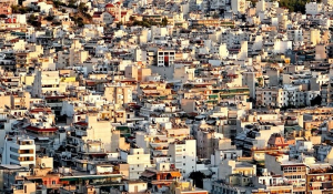 Ένας στους τρεις στην Ελλάδα σε κίνδυνο φτώχειας