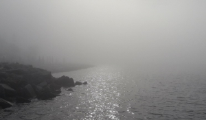 Πάρος: «Εξαφανίστηκε» το νησί! - Το φαινόμενο της πυκνής ομίχλης που κάλυψε τα πάντα (Βίντεο)