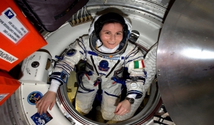 Διαστημικό ρεκόρ για 38χρονη γυναίκα αστροναύτη