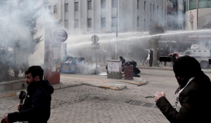 Κωνσταντινούπολη: Ενταση και δακρυγόνα σε διαδήλωση