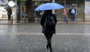 Έντονες βροχές και καταιγίδες από το απόγευμα στην Αττική -Πού θα χτυπήσει η κακοκαιρία