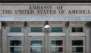 ΗΠΑ: «Φύγετε το συντομότερο» προτρέπει η αμερικανική πρεσβεία τους πολίτες της στον Λίβανο