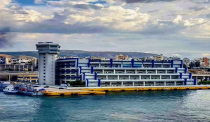 Κοροναϊός: «Κομφούζιο» στο λιμάνι του Πειραιά