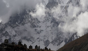 Νεπάλ: Νεκροί 8 ορειβάτες -Χιονοθύελλα τους διαμέλισε, διέλυσε την κατασκήνωσή τους στο όρος Γκούρτζα