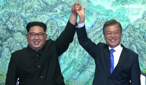 Ιστορική στιγμή: Τέλος ο πόλεμος, τέλος τα πυρηνικά λένε Βόρεια και Νότια Κορέα