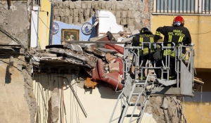 Κατέρρευσε τετραώροφο κτήριο στη Νάπολη - Επτά αγνοούμενοι