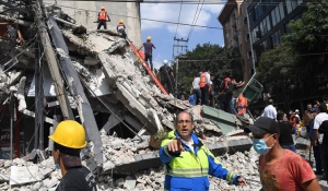Συγκλονιστικές εικόνες που κατέγραψε άτομο από την Πάρο στο φονικό σεισμό του Μεξικού
