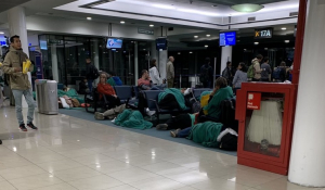 Χιλή: «Ασφυξία» στο αεροδρόμιο του Σαντιάγο από χιλιάδες εγκλωβισμένους επιβάτες